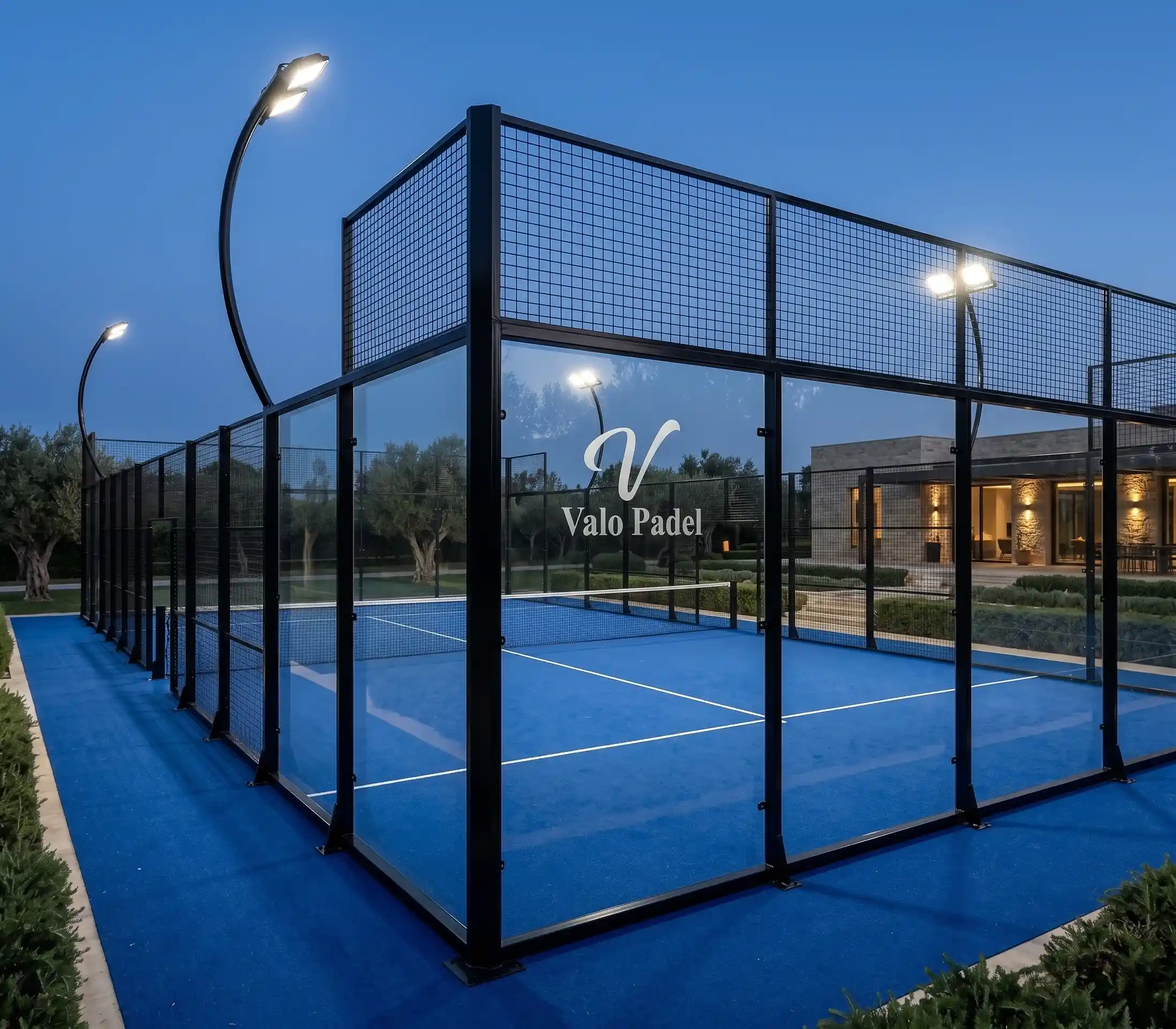 The Heritage Classic padel court with robust Q235 steel framework